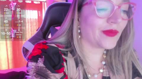 Snapshot of naty__mature_ chatting on February 7, 7:49 pm Nataly online show from February 7, 7:49 pm