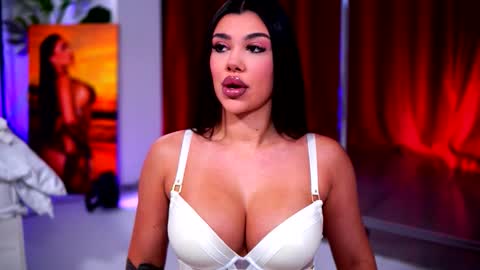 Naty online show from November 20, 10:38 am