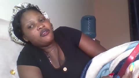 naughty8779 online show from December 22, 3:53 am