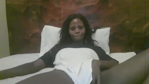 alisha online show from April 27, 2:03 pm