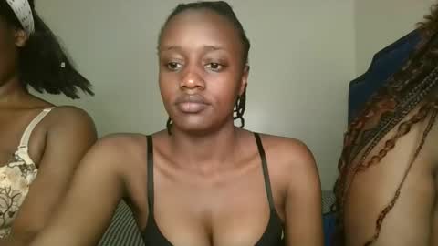 Snapshot of naughty_ellaa chatting on October 3, 6:46 pm naughty_ellaa online show from October 3, 6:46 pm