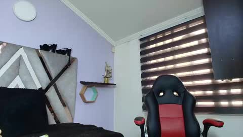 Kitten online show from October 11, 12:08 pm