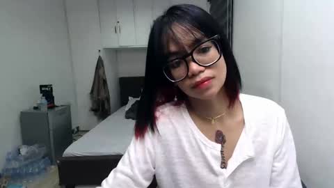 Maria online show from April 25, 11:24 am