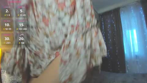 Snapshot of naughty_milena chatting on February 17, 3:00 pm Milena online show from February 17, 3:00 pm