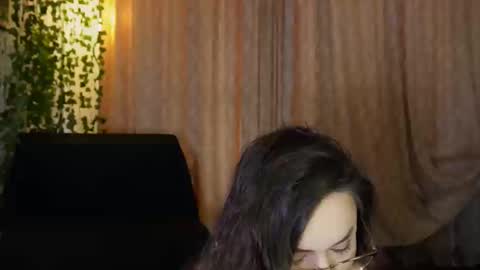 Snapshot of naughtyhomemade17 chatting on March 5, 10:55 am Mya Alexya online show from March 5, 10:55 am