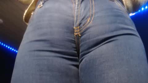 Kimberly online show from April 23, 2:30 pm