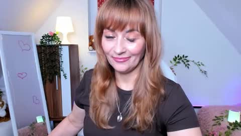 Snapshot of naughtymilane chatting on October 9, 9:30 pm Milana - on air every day except Wednesday from 9 pm to 4 am European time online show from October 9, 9:30 pm