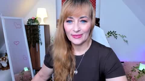 Snapshot of naughtymilane chatting on September 30, 8:35 pm Milana - on air every day except Wednesday from 9 pm to 4 am European time online show from September 30, 8:35 pm