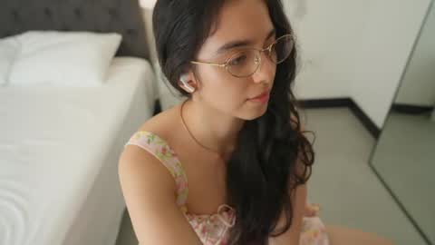 Naughty Samm online show from April 25, 3:20 pm