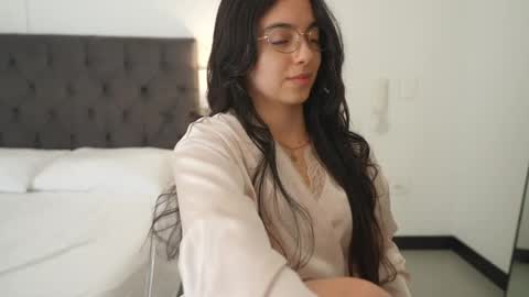 Naughty Samm online show from April 27, 3:42 pm