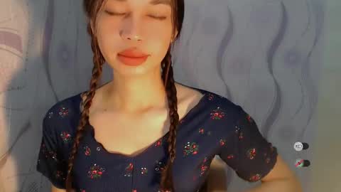 Celine online show from April 24, 2:03 am