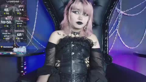 Navier  online show from April 28, 4:49 am