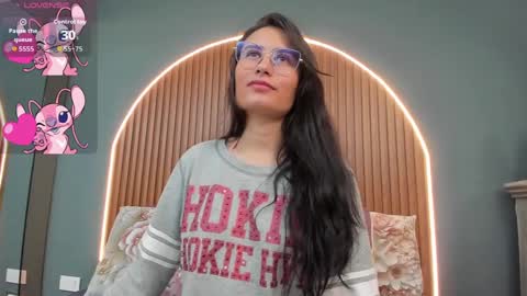 Naye  online show from September 9, 3:28 am