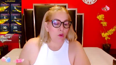 Lady Nayla online show from December 23, 8:03 pm