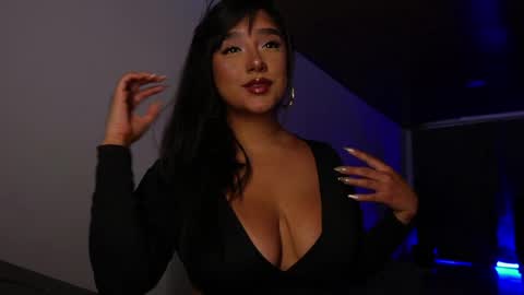 Nefertari online show from April 23, 12:01 pm