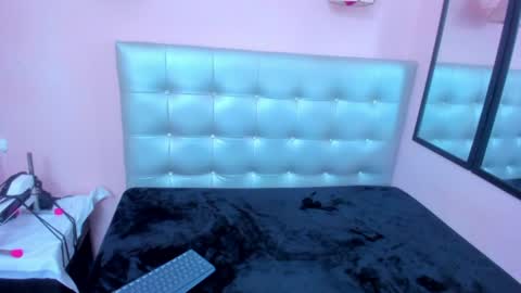 neferet_opal online show from July 27, 3:25 am