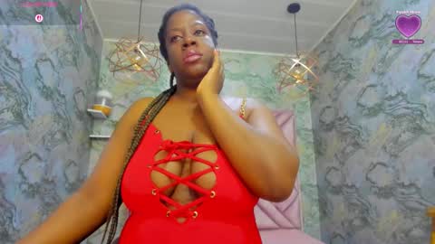 Nefer  online show from November 19, 6:02 am