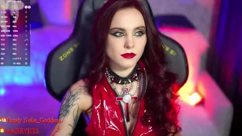    online show from November 3, 5:28 pm