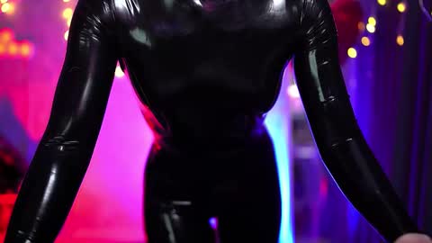    online show from March 26, 4:31 pm