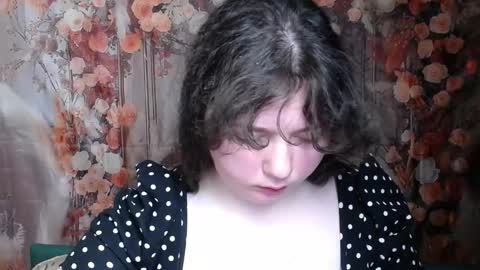 NeonilaLisova online show from February 8, 7:23 am