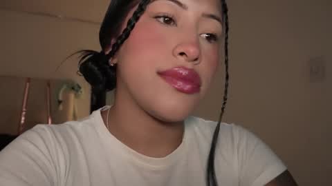 Helena    Every Friday new video for my fan club loves  online show from February 4, 7:17 pm