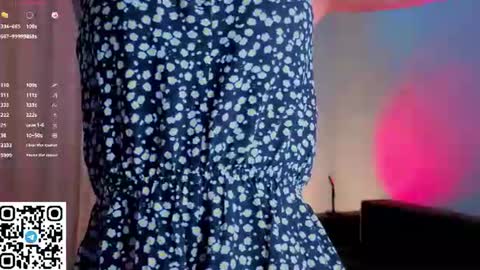 Emily online show from July 14, 3:17 pm