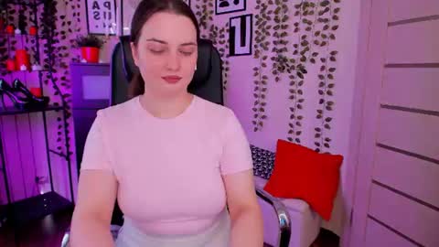 nero_asta online show from July 16, 11:04 am