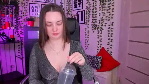 nero_asta online show from June 27, 12:22 pm
