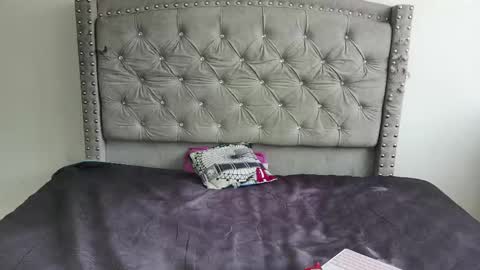 nesuko_kamado online show from December 21, 4:22 pm