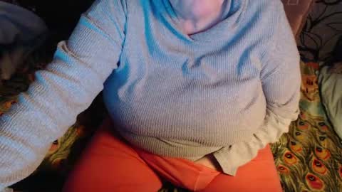 Lilly  online show from April 21, 3:02 am