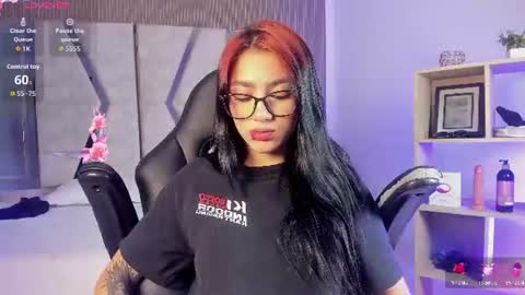 nezukoo_1 online show from June 25, 11:39 pm