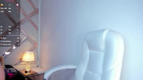 Nia online show from February 13, 8:38 am