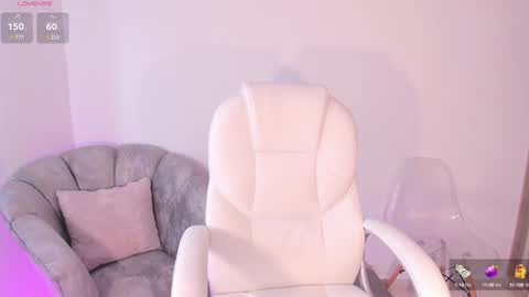 Snapshot of niaevans_x chatting on January 29, 1:07 pm Nia online show from January 29, 1:07 pm