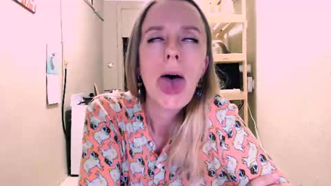 Kathrine online show from July 16, 7:18 pm