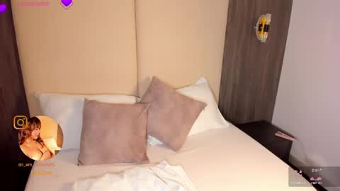 Nicky  online show from April 28, 2:38 am