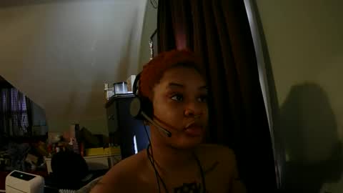 nickythehawtie online show from April 22, 3:42 pm