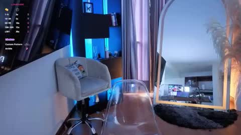 Snapshot of nickywindsor chatting on September 13, 8:06 pm Nicky online show from September 13, 8:06 pm