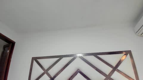 nicohillx online show from February 13, 9:27 pm