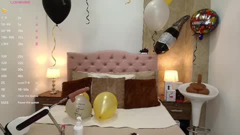 Snapshot of nicol_alvarez chatting on March 2, 3:34 am Nicol Alvarez online show from March 2, 3:34 am
