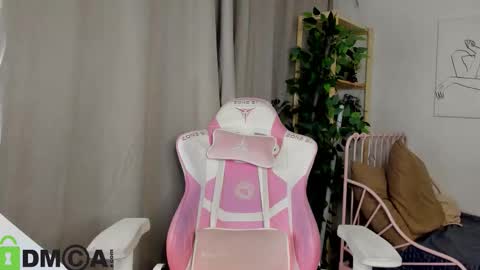 GMT7TueWedThSu 0300am-0900am. Sa 1000am-0400pm online show from October 22, 8:25 pm