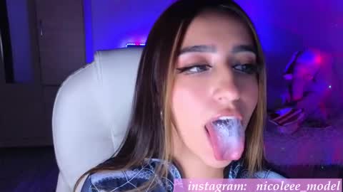 Nicole online show from November 5, 5:01 am