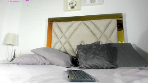 Snapshot of nicole_grace0 chatting on January 29, 12:02 pm nicole_grace0 online show from January 29, 12:02 pm