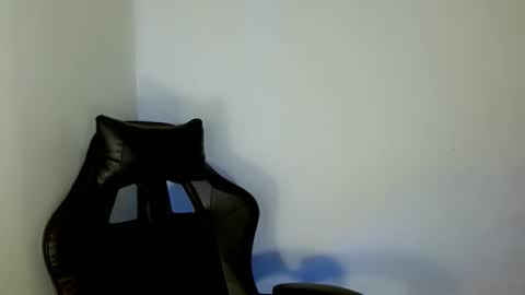 Snapshot of nicole_kiss01 chatting on September 23, 9:29 am nicole_kiss01 online show from September 23, 9:29 am