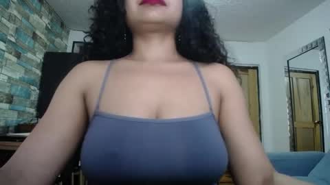 Nicole online show from June 7, 10:38 pm