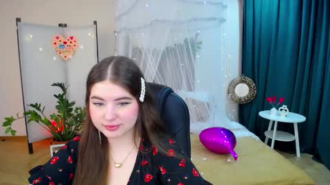 Snapshot of nicolefoxery chatting on February 15, 10:22 am nicolefoxery online show from February 15, 10:22 am