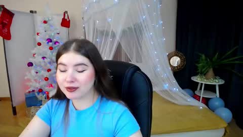 Snapshot of nicolefoxery chatting on December 26, 8:11 pm nicolefoxery online show from December 26, 8:11 pm