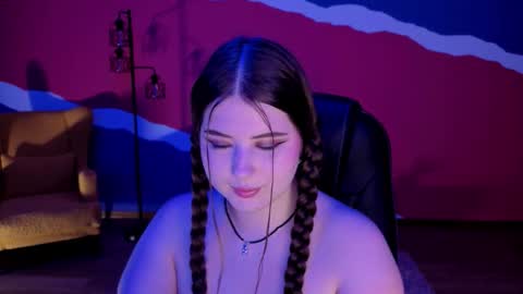 Snapshot of nicolefoxery chatting on September 20, 6:50 pm nicolefoxery online show from September 20, 6:50 pm