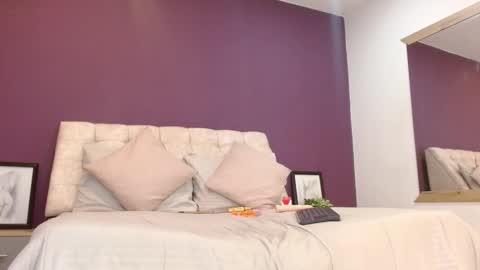 Nicol online show from March 11, 12:20 pm