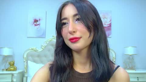 Nicole online show from January 29, 6:33 am