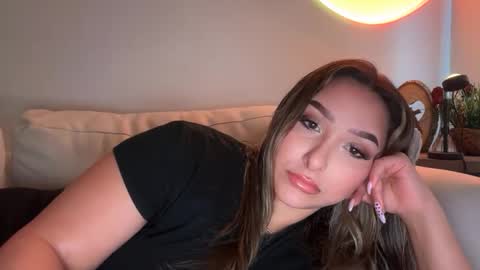 nicolelovesyou444 online show from February 27, 4:40 pm